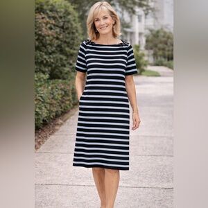 WHBM Shift Dress XL Black Striped Short Sleeve Stretch Office Workwear Casual